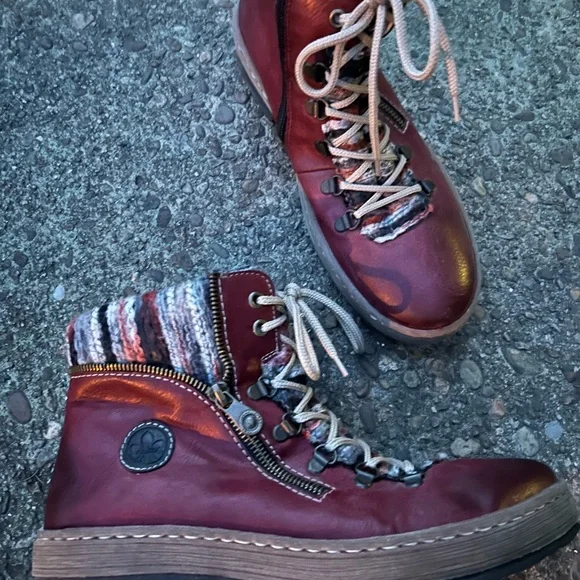 Rieker Cozy Lace-Up Boots with Fur Lining - Picture 1 of 8